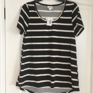 Lularoe Classic T size Medium